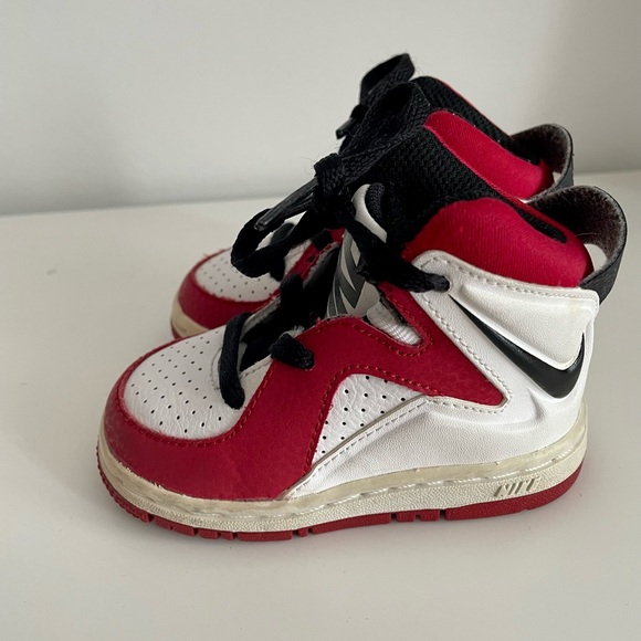Nike high tops for babies - Picture 6 of 7
